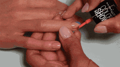 color show manikiour nail art gif